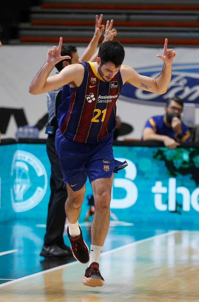 Récord de triples en Playoff