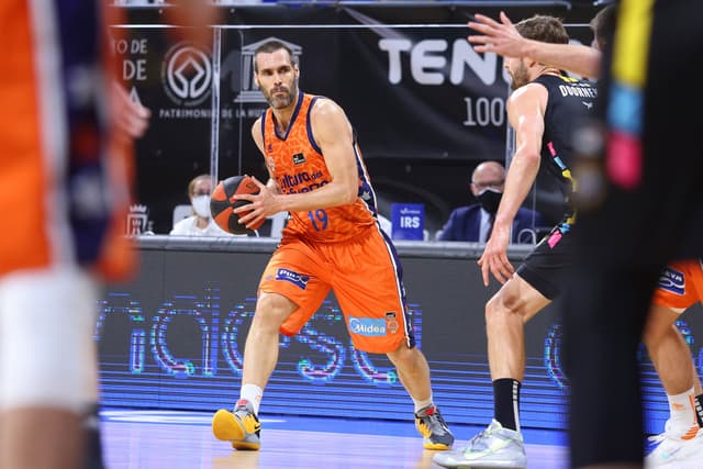 San Eme, lesionado en el hombro