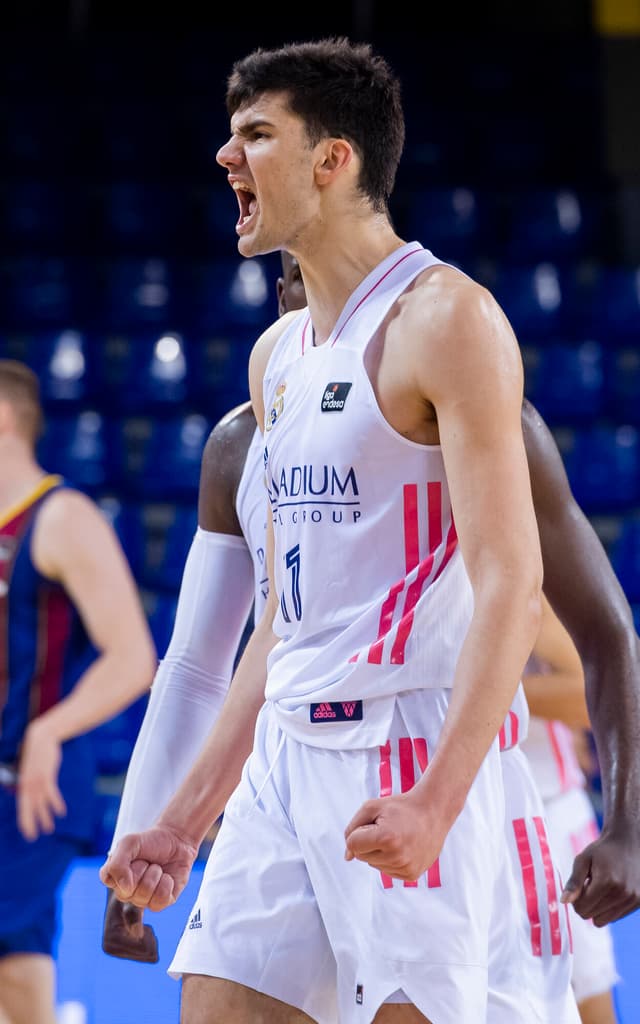 Vukcevic y Garuba se salen