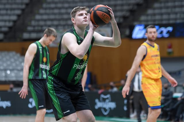 Birgander se pierde el inicio