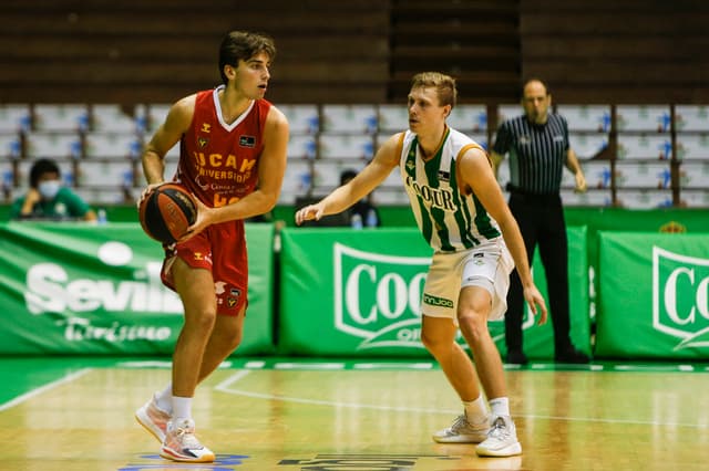 Churchill y Antetokounmpo, en acb