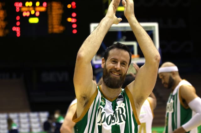 Pablo Almazán, centenario