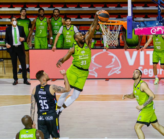 Crónica: Urbas Fuenla-Lenovo Tfe.