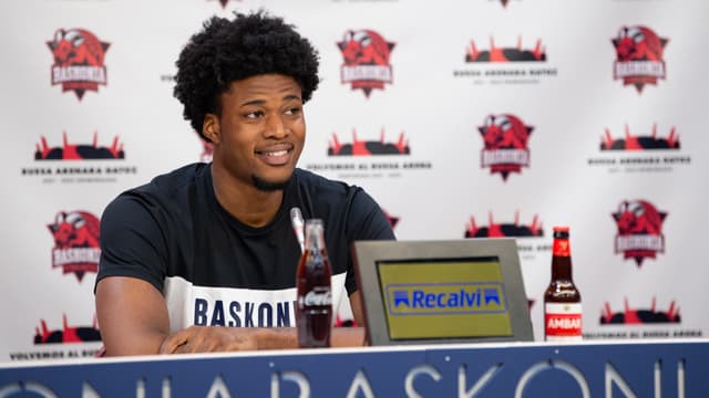 Enoch, ilusionado en Vitoria