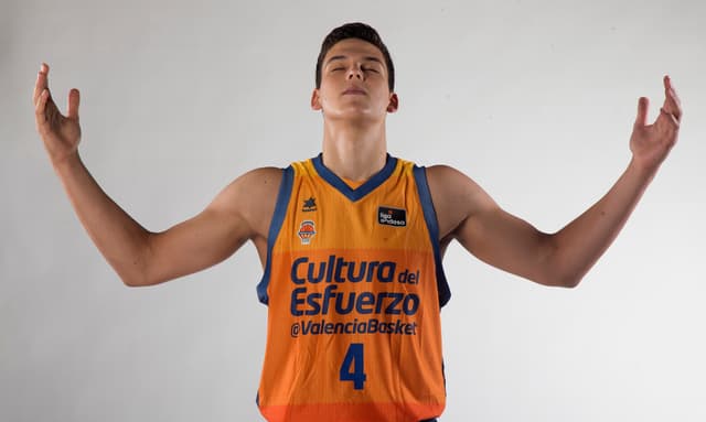 Pradilla: un pívot clásico