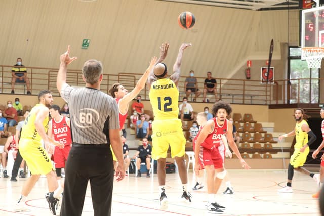 UCAM Murcia vence al BAXI Manresa