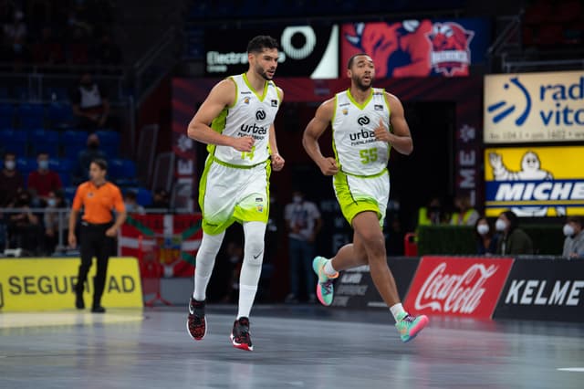 Meindl y Cheatham, bajas