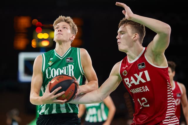 Luis García, al Hestia Menorca