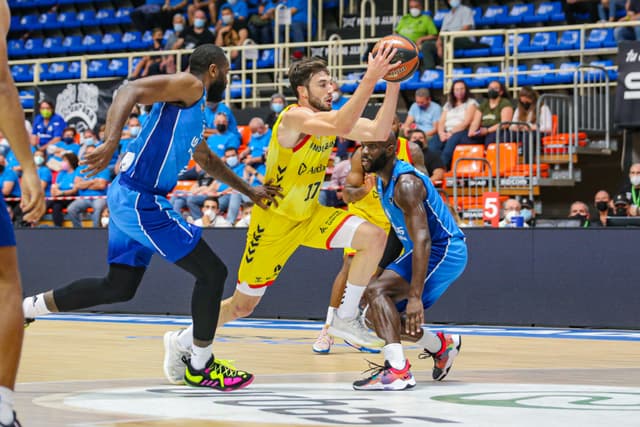 Sergi García, diez semanas de baja