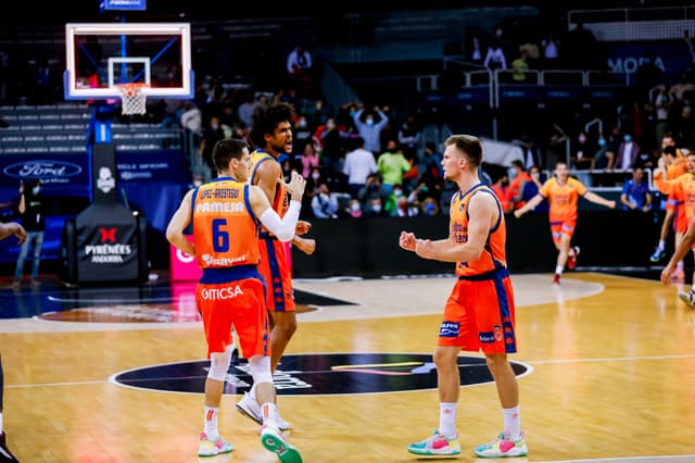 MoraBanc Andorra-Valencia BC (75-76