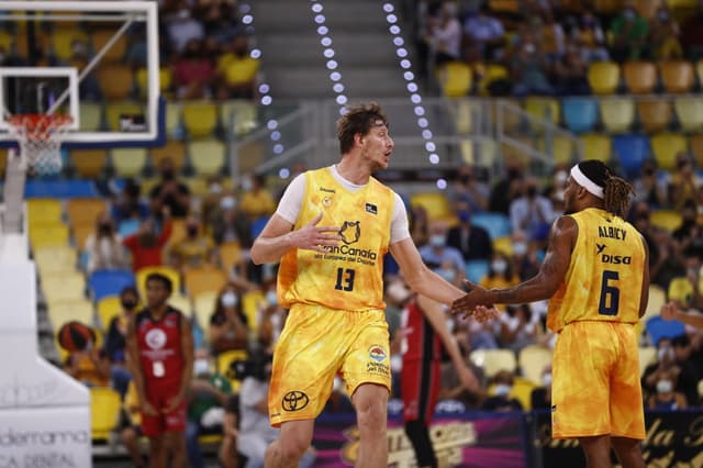 Granca 79 - Casademont Zgz 76