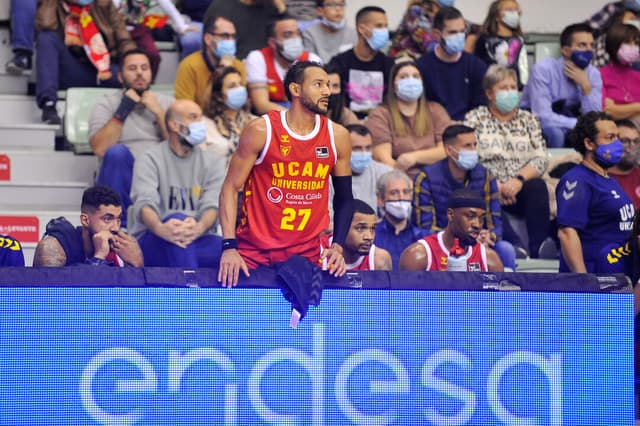 Rojas, de 3 a 4 semanas de baja