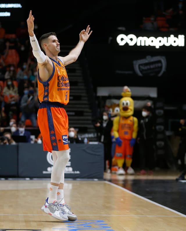 Entrevista a López-Arostegui