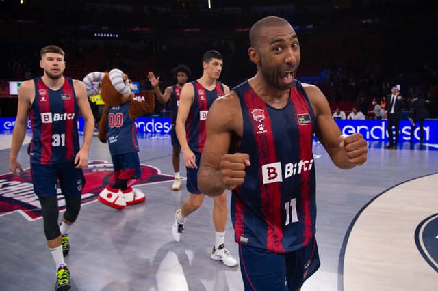 Bitci Baskonia 83 - MoraBanc And 77