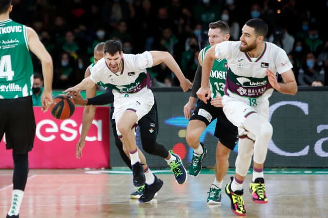Coosur Betis 73 - Unicaja 79