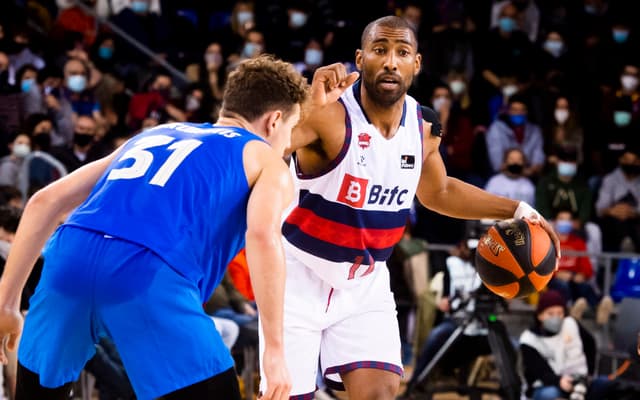 Designación arbitral BKN-BAR