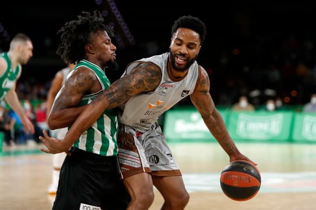 Coosur Betis-Hereda SPB (71-74)