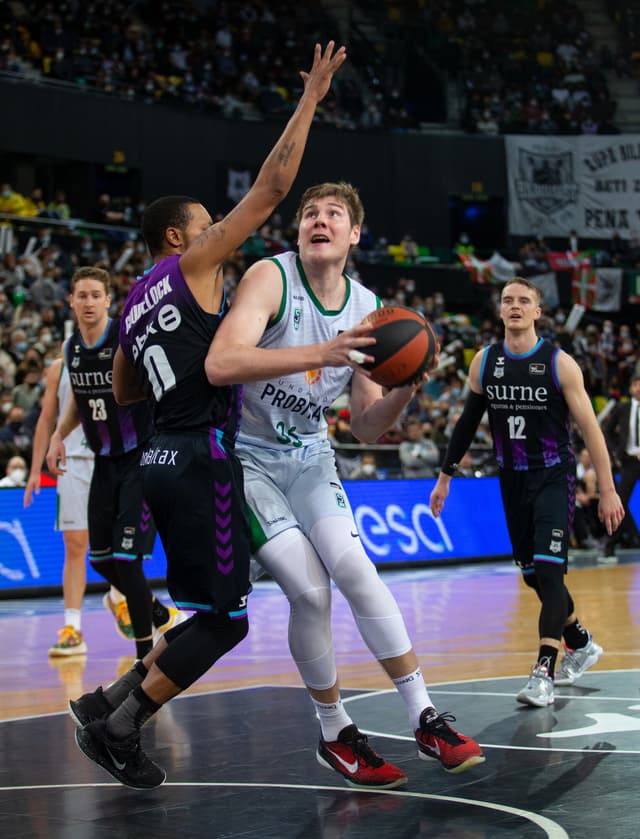 Crónica: Surne B.B.-Joventut