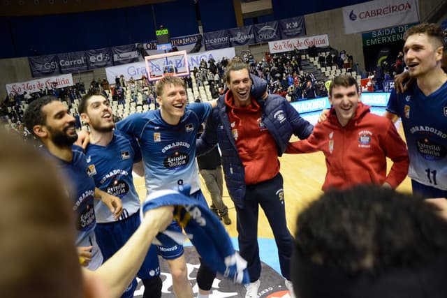 Monbus Obra-Bitci Baskonia (81-76)