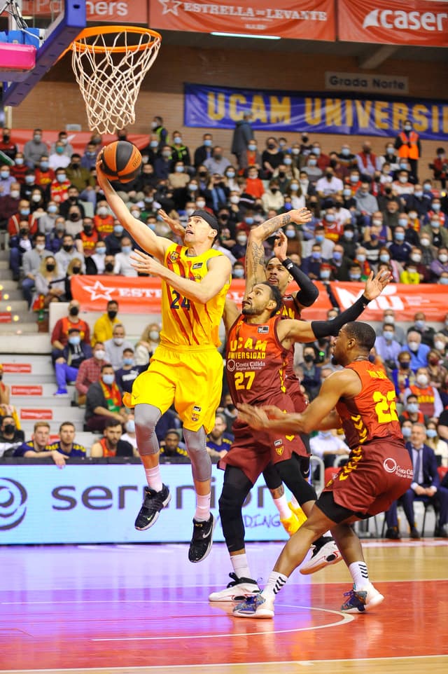 Crónica: UCAM Murcia-Barça (87-89)