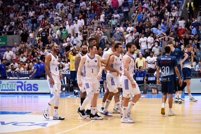 Monbus Obra 88 - Real Madrid 89