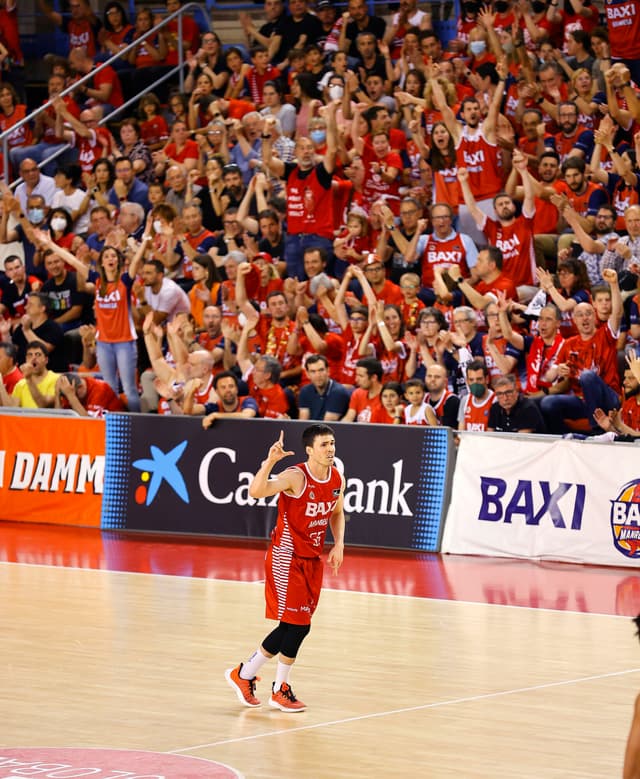 Dani Pérez, bicentenario acb