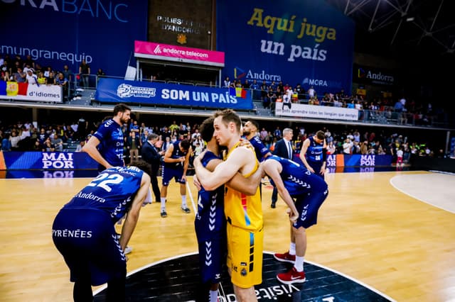 MoraBanc And.-Lenovo Tfe. (75-77)