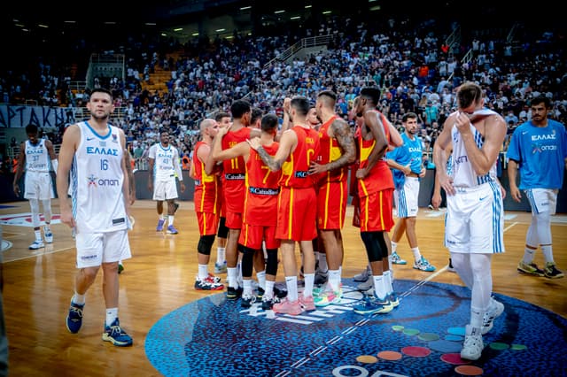 Crónica Grecia 86-España 70