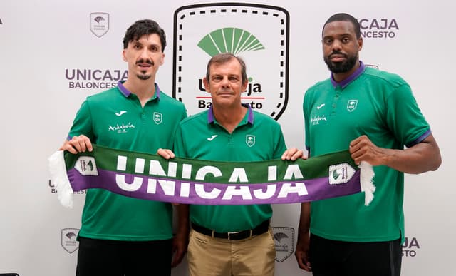 Will Thomas y Djedovic, presentados