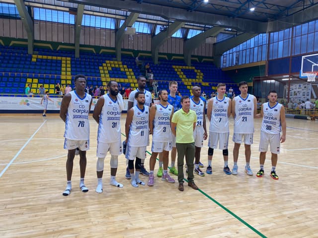 Monbus Obra-Carplus Fuenla (67-81)