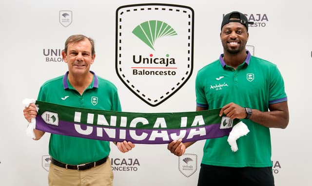 Ejim: "No dudé en venir aquí"