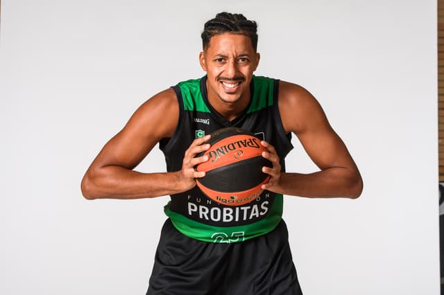 William Howard abandona el Joventut