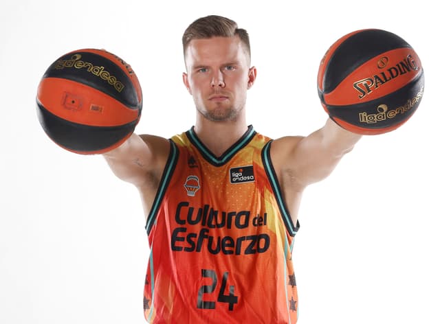 El esperado regreso de Hermannsson