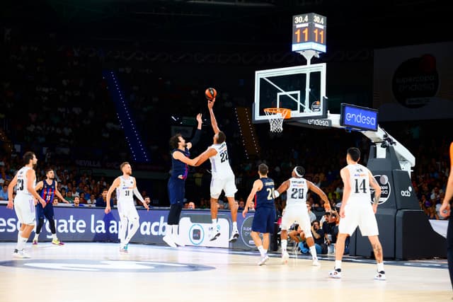 Crónica: R.Madrid-Barça (89-83)