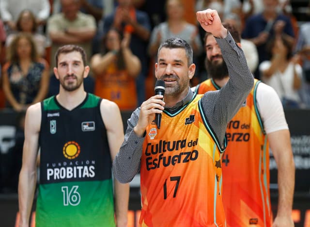 Retirado el 17 de Rafa Martínez