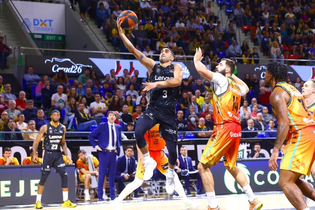 Lenovo Tnf-Valencia BC (94-78)