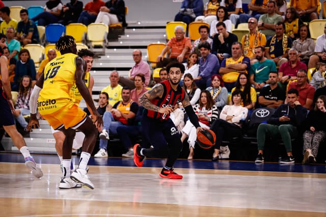 Howard, tope de triples baskonista