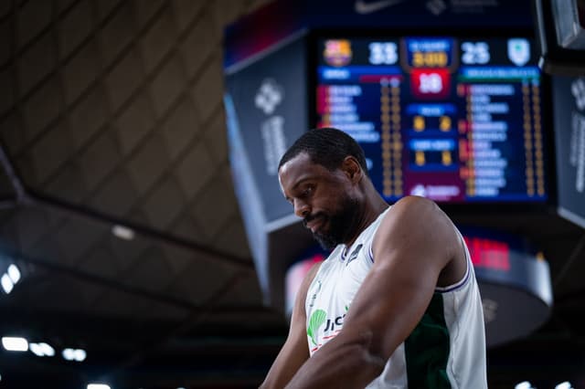 Will Thomas se queda en Málaga