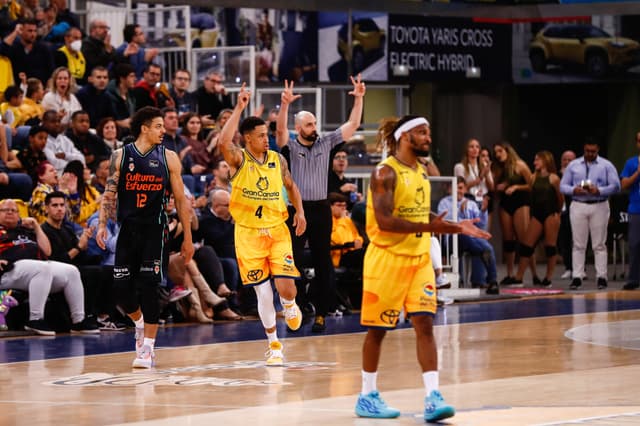 Gran Canaria 95 - Valencia B 89