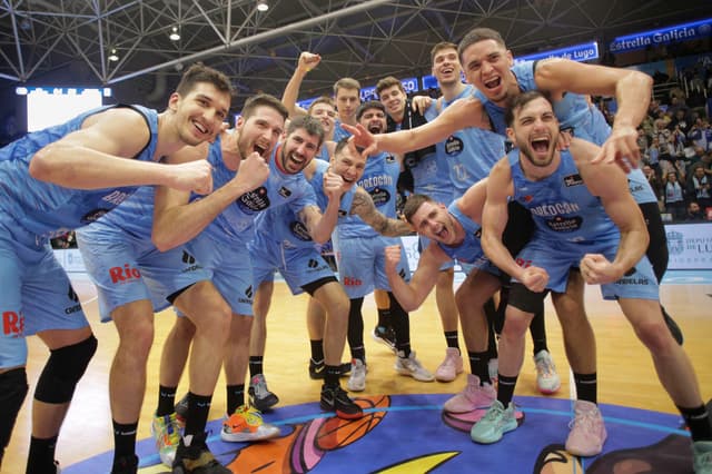 Río Breogán-Monbus Obra (64-59)