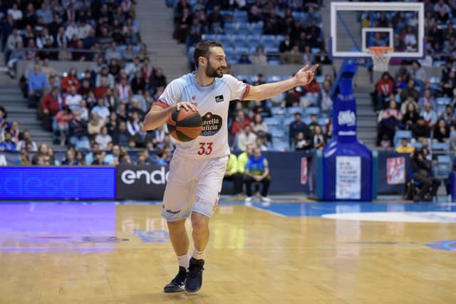 200 partidos de Álvaro Muñoz