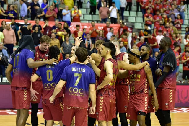 UCAM Murcia-Bàsquet Girona (102-79)