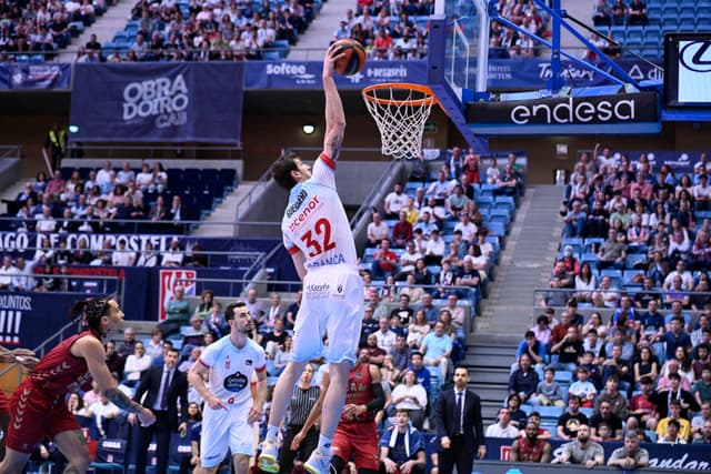 Monbus Obra 81 - UCAM Murcia 79