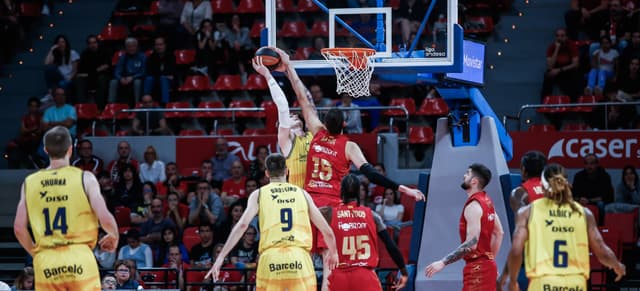 Aday Mara, taponador