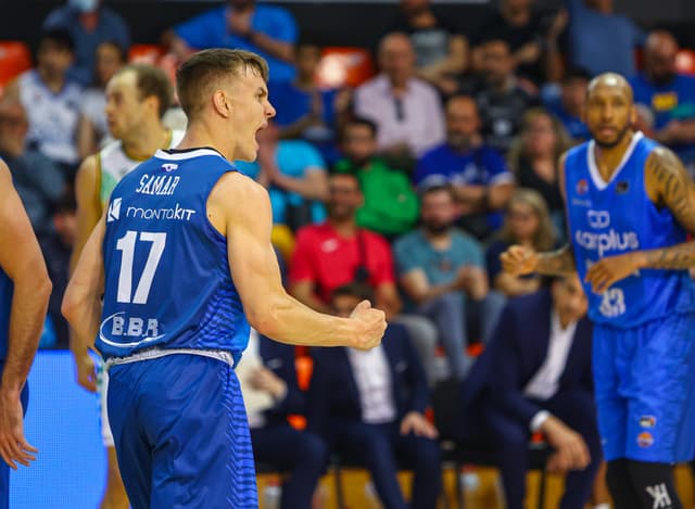 Carplus Fuenla 77 - Surne BB 71