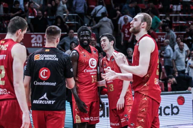 Casadeont Zgz 99 - BAXI Manresa 88