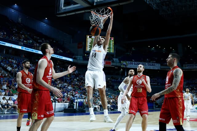 R.Madrid-Casademont Z. (93-86)