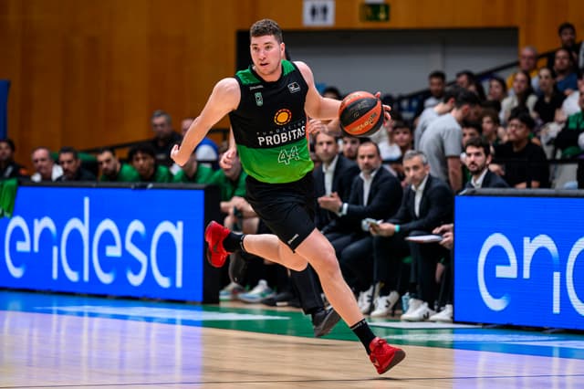 Joel Parra deja la Penya