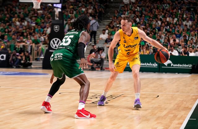 BCL:Cuatro fijos y uno en la previa