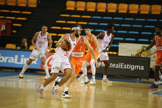 Valencia BC-ratiopharm Ulm (92-78)